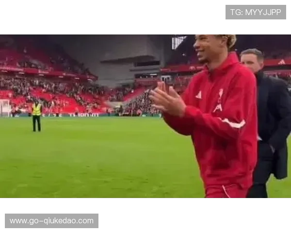 埃基蒂克单刀破门反戈利物浦欧冠上演个人英雄戏码