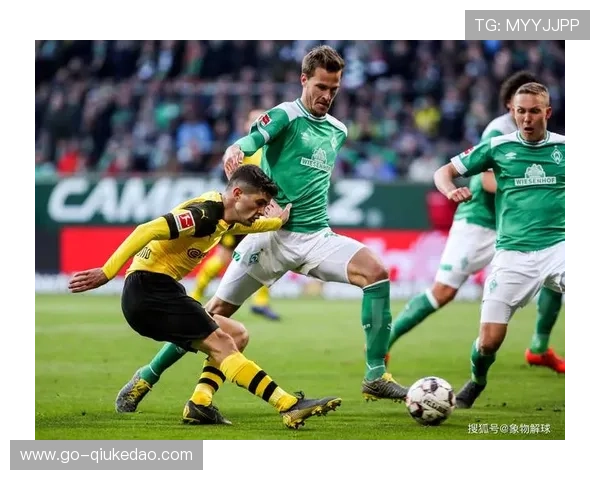 多特蒙德连续两个赛季挺进欧冠八强展现德甲劲旅稳定竞争力 多特蒙德连续两个赛季挺进欧冠八强展现德甲劲旅稳定竞争力