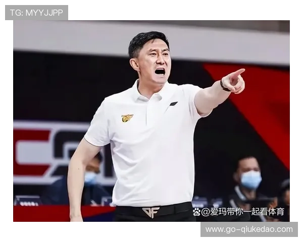 杜锋淘汰赛弃用五上五下战术，三后卫阵容成广东杀招