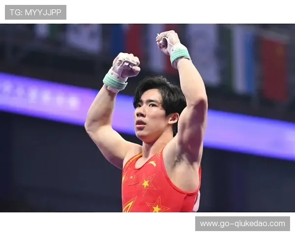 张博恒全运会率湖南队冲金憾获亚军,单杠表现仍稳健 张博恒全运会率湖南队冲金憾获亚军,单杠表现仍稳健