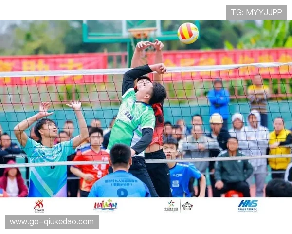 海南琼海排球邀请赛泰国队与琼海队五局激战,琼海队3-2险胜 海南琼海排球邀请赛泰国队与琼海队五局激战,琼海队3-2险胜