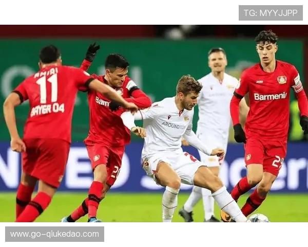 德甲降级区形势:圣保利与汉堡保级关键战 德甲降级区形势:圣保利与汉堡保级关键战